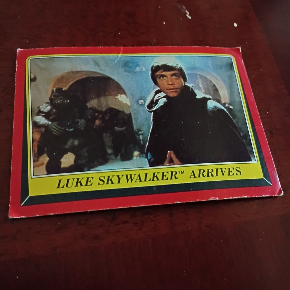 Topps Red and Yellow Luke Skywalker Card